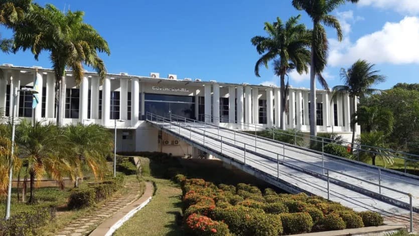 Sem conseguir baixar gasto com pessoal, governo do RN vai deixar de receber R$ 400 milhões do Programa de Equilíbrio Fiscal em 2025