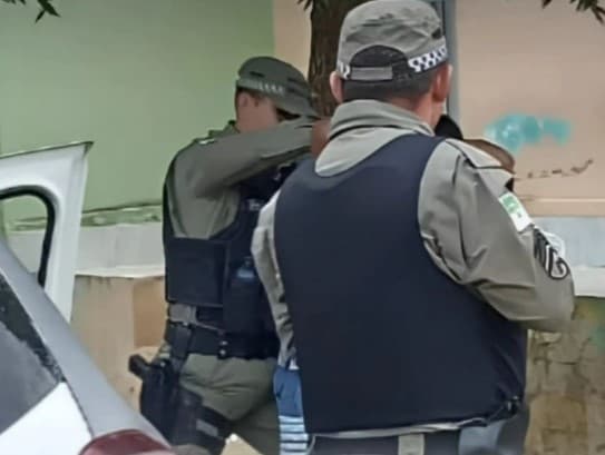 Homem invade residência, se masturba na cama das vítimas e furta celulares no interior do RN