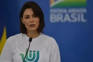 ‘Coração de pedra’, diz Michelle sobre Lula vetando indulto