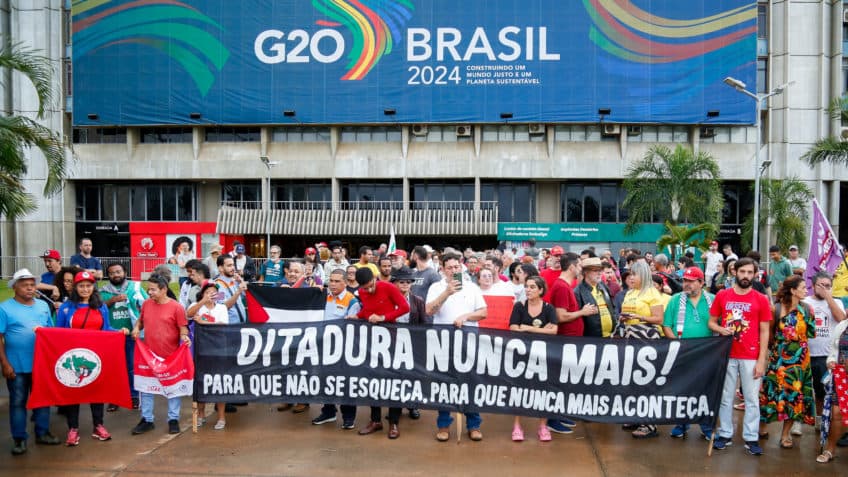Apoio à democracia no Brasil cai para 69%, diz Datafolha