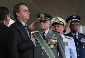 PT decide ir às ruas para pedir a prisão de Bolsonaro e indiciados por golpe
