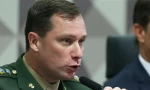 Após falar com STF, Mauro Cid presta novo depoimento à PF nesta quinta