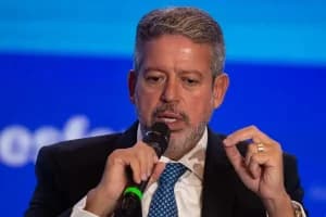 Câmara aprova PEC dos cortes de gastos