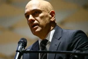 Moraes pede explicações sobre visitas a presos do Inquérito do Golpe