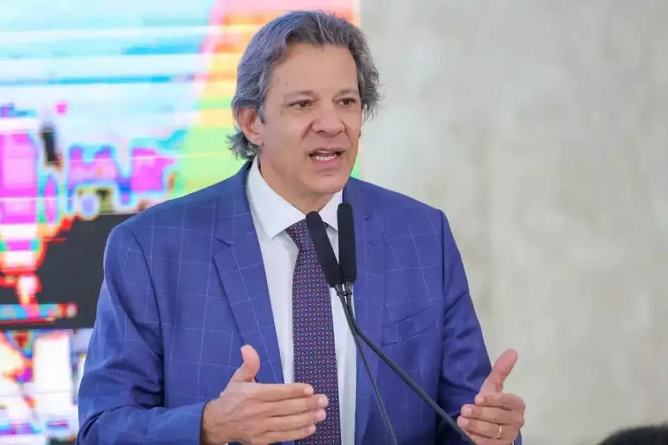 Pacote de maldades anunciado por Haddad não convence economistas