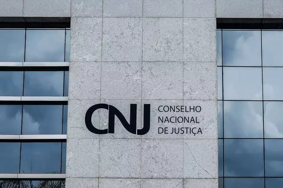 Órgão de controle do Judiciário, CNJ "pune" 93 juízes com aposentadoria em 16 anos
