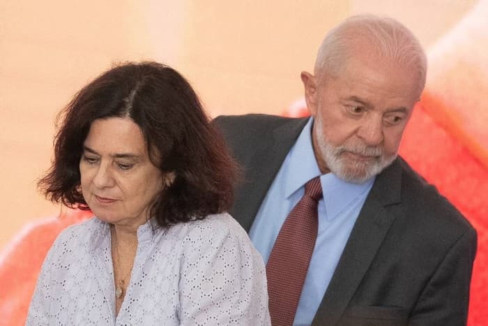 Governo Lula descumpre portaria e gasta R$ 457 milhões com medicamento para Atrofia Muscular Espinhal