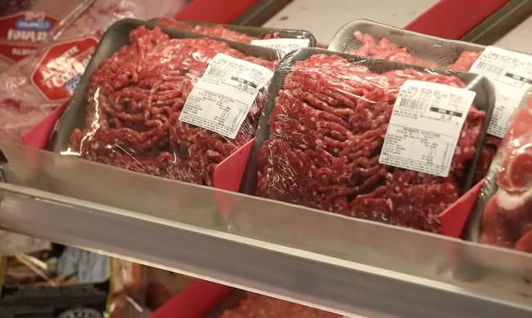Remédio de câncer isento, carne na cesta básica e armas taxadas: o que há na reforma tributária