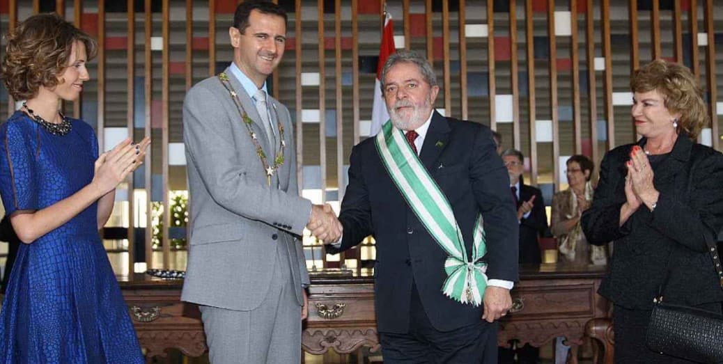 Lula condecorou ditador da Síria deposto Bashar al-Assad com maior honraria brasileira, em 2010