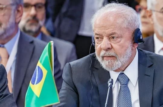 Lula não deveria se candidatar em 2026 para 52%, mostra pesquisa Genial/Quaest