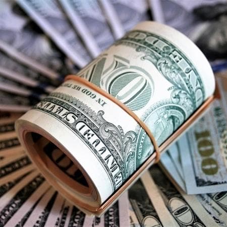 Dólar registra mais uma alta na abertura, cotado a R$ 6,030
