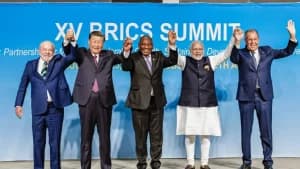 Ameaça de Trump não impedirá sistema de pagamentos do Brics