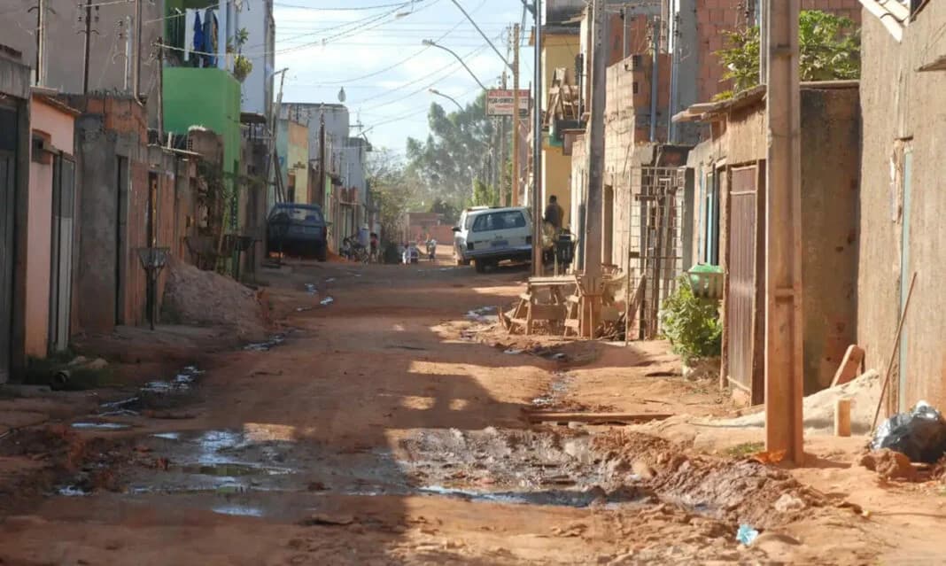 497 mil crianças e adolescentes sofrem privação de direitos no RN