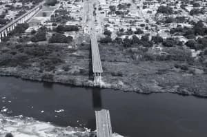 Marinha resgata 13º corpo após queda de ponte no Rio Tocantins