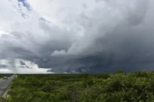 Alertas de chuvas intensas são emitidos para mais de 60 cidades do RN; veja lista