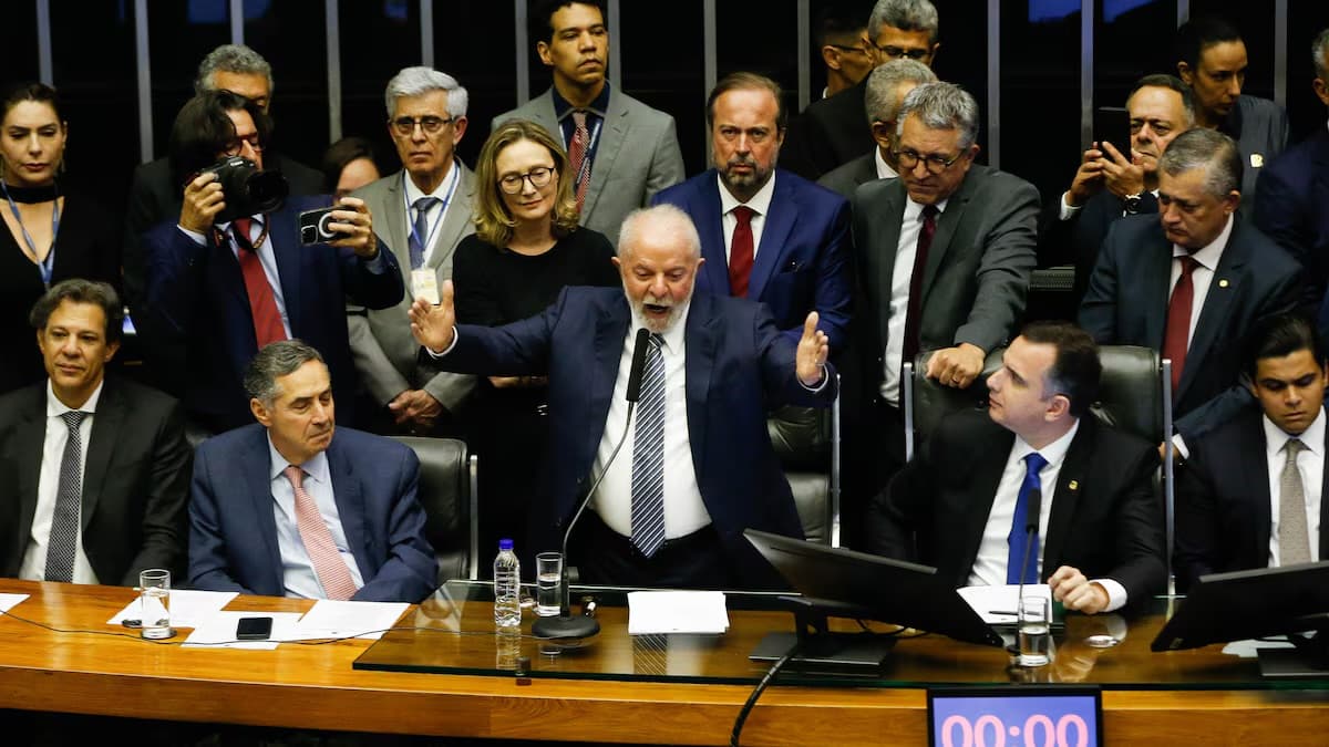 Governo Lula prioriza projetos econômicos e sociais em 2025 mirando eleições de 2026