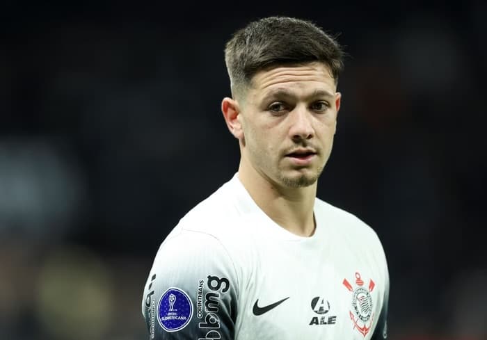 Garro poderá voltar ao Brasil e se reapresentar ao Corinthians, após acidente