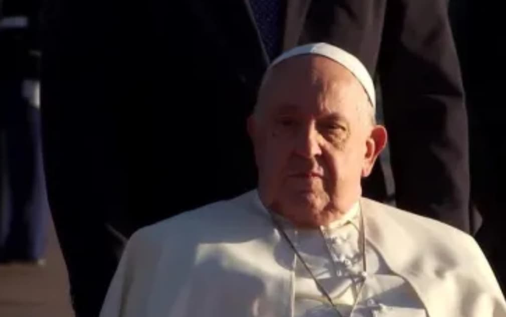 Papa Francisco diz que plano de deportação de Trump é uma “vergonha”