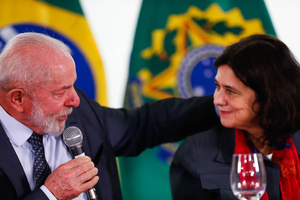 De olho em 2026, Lula apela para seu marqueteiro encontrar as ‘marcas’ do governo e o pulso do povo
