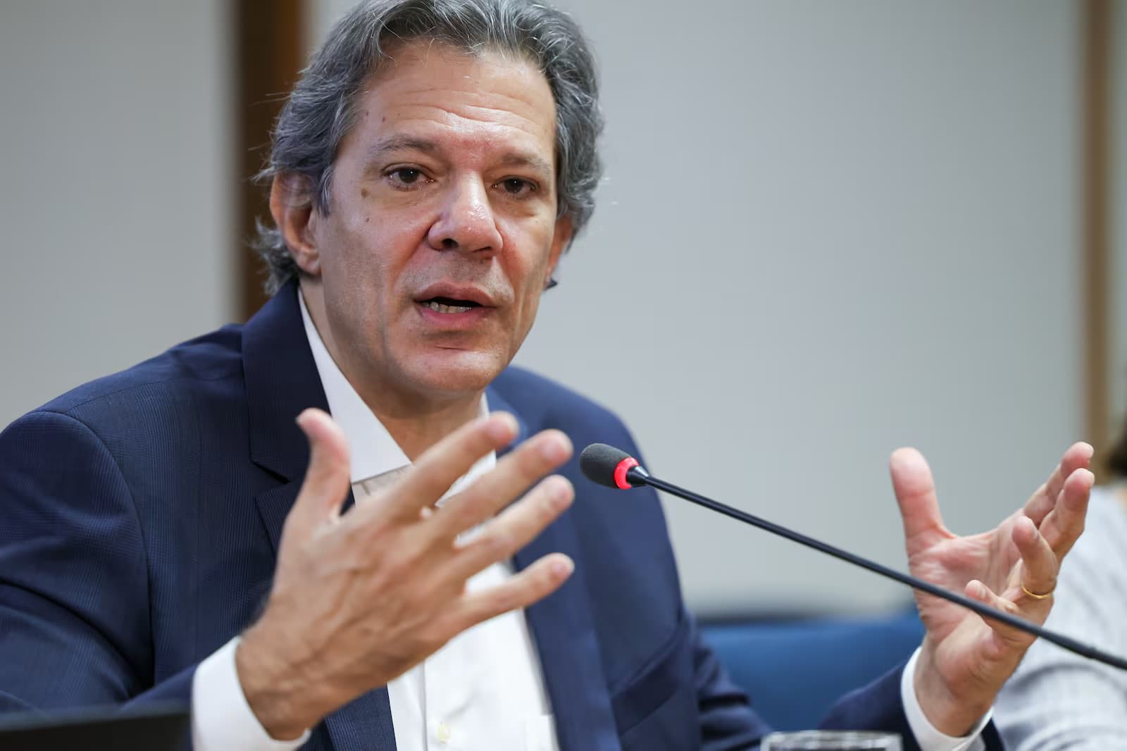 Governo anuncia plataforma virtual para crédito consignado a trabalhadores do setor privado