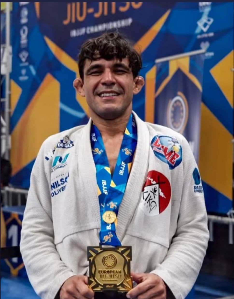 Júnior Silva é campeão Europeu faixa preta 2025