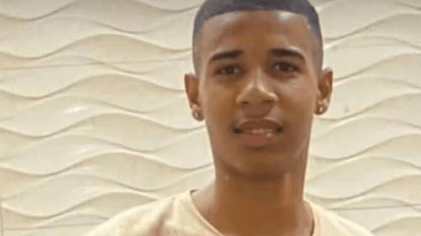 Jovem é baleado na cabeça após pisar no pé de traficante