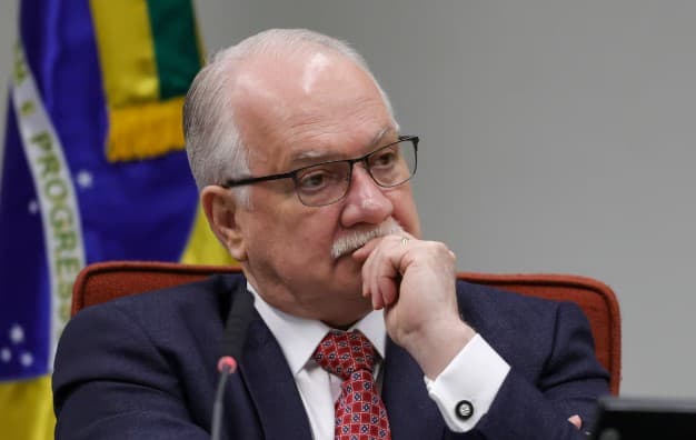 Fachin defende limites na atuação do STF no 8/1: "A Constituição estabeleceu que o jogo é o da democracia e, numa democracia, não cabe ao árbitro construir o resultado"
