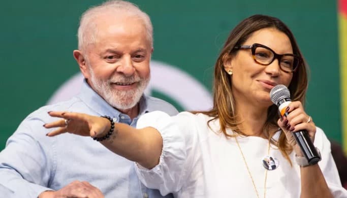 Janja tenta manter influência na comunicação após troca na Secom e se aproxima do meio jurídico