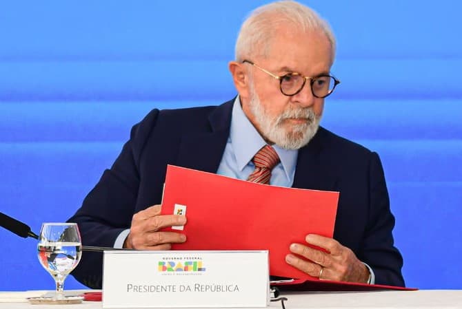 Lula supera Bolsonaro e rejeita mais pedidos de acesso à informação