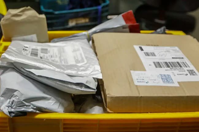 Compras internacionais recuam 11% em 2024; arrecadação sobe 40% com novo imposto e bate recorde