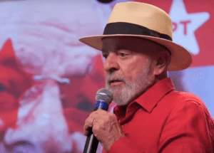 Lula defende Dirceu, Delúbio e Vaccari em ato de 45 anos do PT