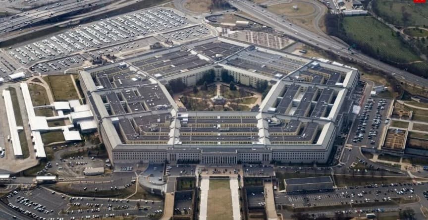 Militares transgêneros dos EUA serão removidos do Exército, diz Pentágono