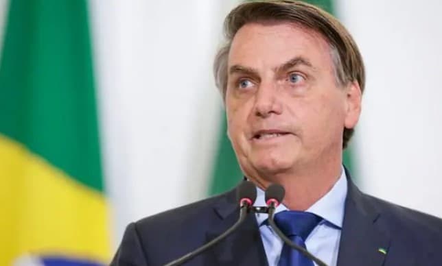 Defesa de Bolsonaro chama denúncia da PGR de ‘precária', ‘incoerente', ‘inepta' e baseada ‘numa única delação'
