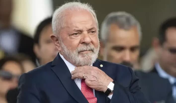 Avaliação de Lula tem queda em todos os segmentos de gênero, cor, religião e renda
