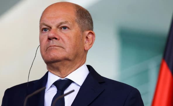 Chanceler Olaf Scholz reconhece derrota nas eleições parlamentares da Alemanha e parabeniza conservador Friedrich Merz