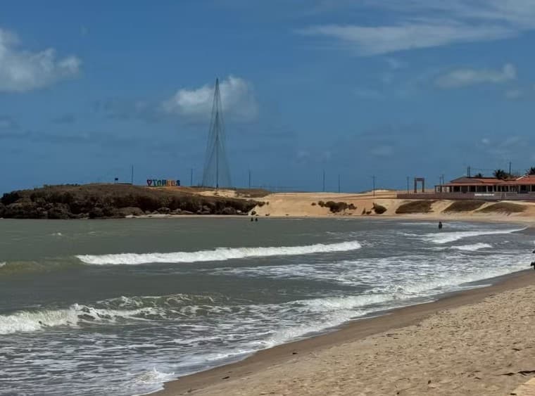 Boletim da Balneabilidade aponta 44 trechos próprios para banho e 7 impróprios no litoral do RN; veja quais são