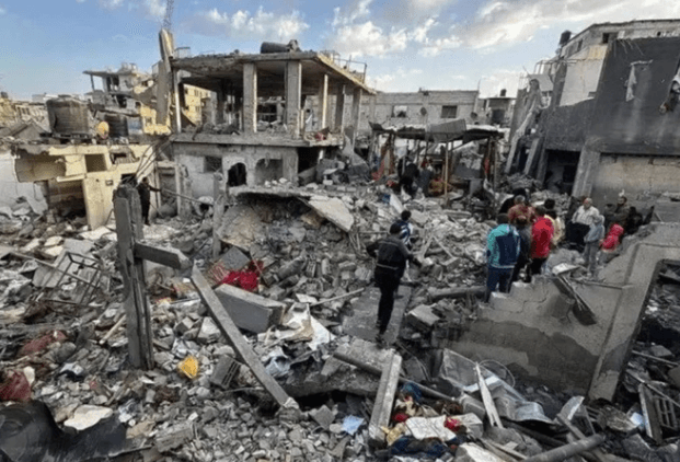 Israel lança série de ataques contra alvos terroristas na Faixa de Gaza; há pelo menos 330 mortos
