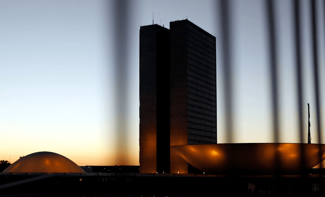 Congresso apaga as luzes neste sábado em apoio ao movimento Hora do Planeta