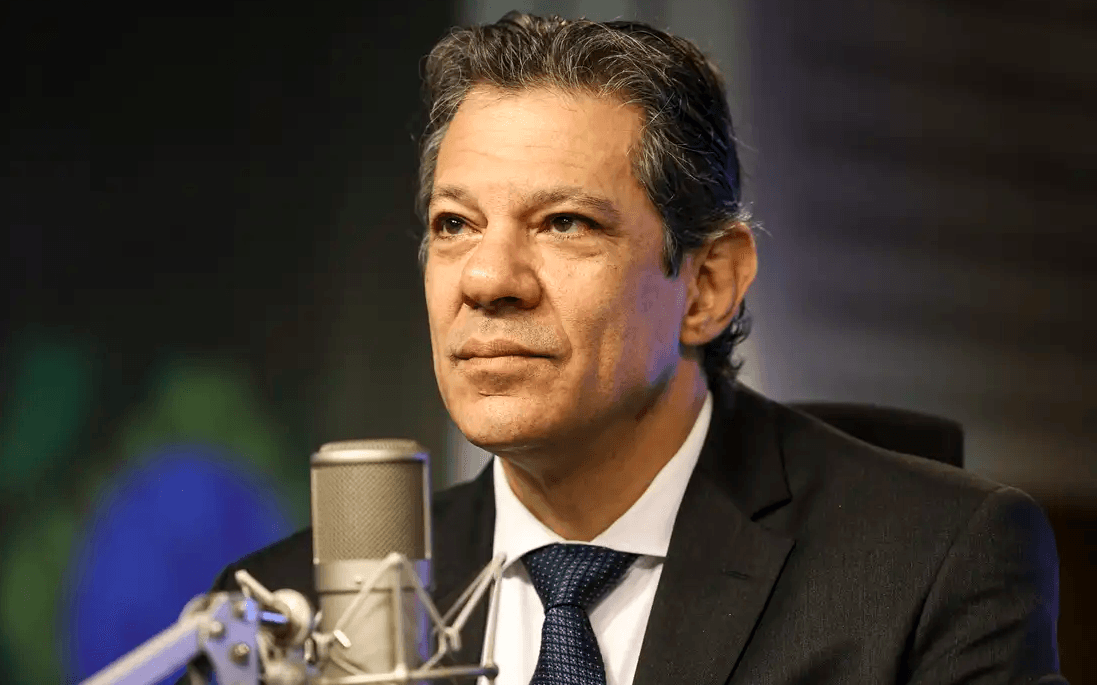 Haddad afirma que Brasil resiste à guerra comercial