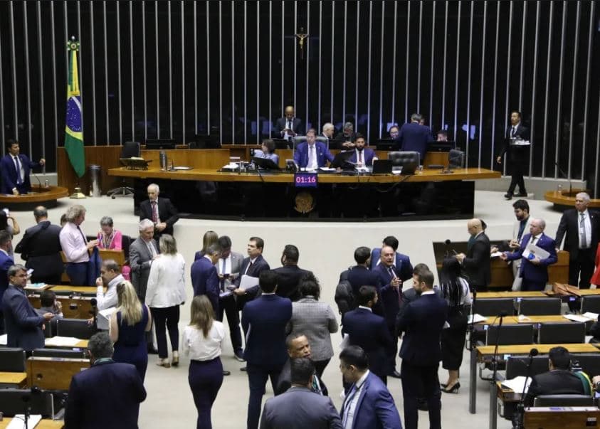 Acordo por comissões na Câmara envolve impasse na CCJ e Relações Exteriores