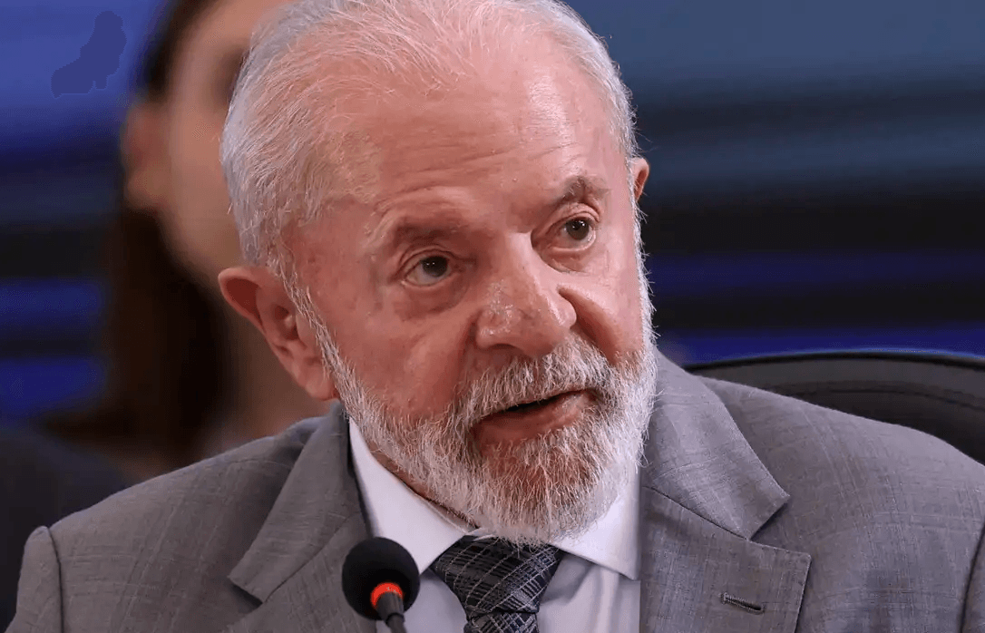 Lula tem semana decisiva para reforma ministerial antes de ir ao Japão