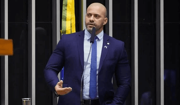STF tem maioria para negar liberdade condicional a Daniel Silveira
