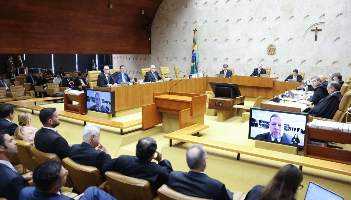 Perda de mandatos de deputados por decisão do STF gera insegurança política