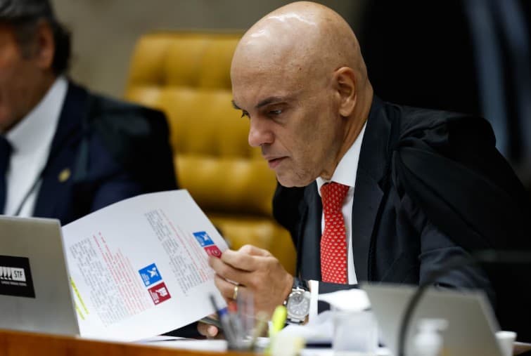 Defensoria Pública da União diz ao STF que Moraes viola direito de defesa em ação do 8 de Janeiro