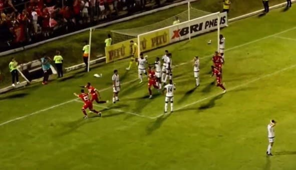 América vence o ABC com gol no fim e é tricampeão potiguar