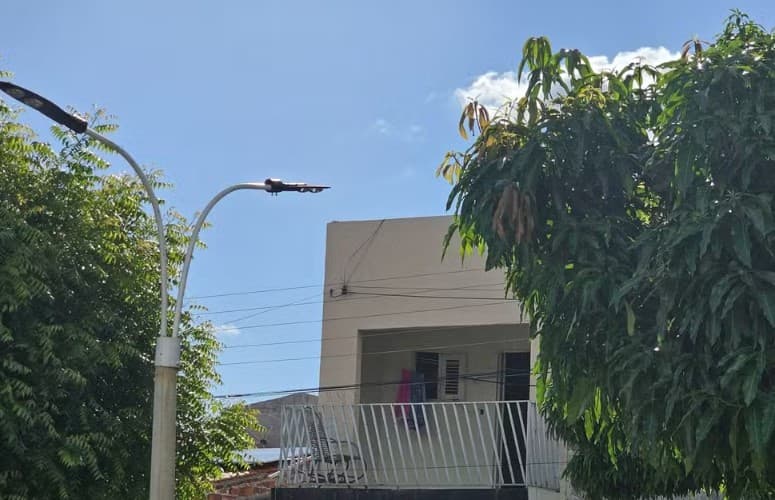 Homem morre eletrocutado ao tocar em fio de alta tensão em Apodi