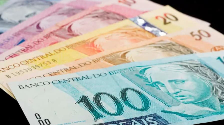 Dívida pública federal sobe para R$ 7,49 trilhões em fevereiro