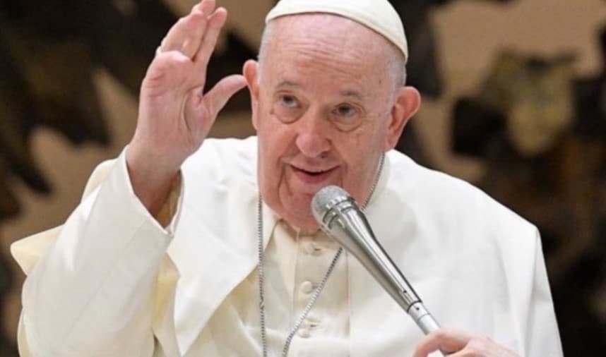 Papa Francisco diz passar por uma “provação” com o “físico fraco”