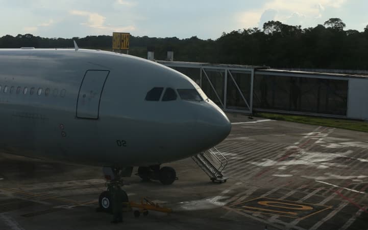 Voo com mais 135 deportados dos EUA chega ao Brasil neste sábado (15)