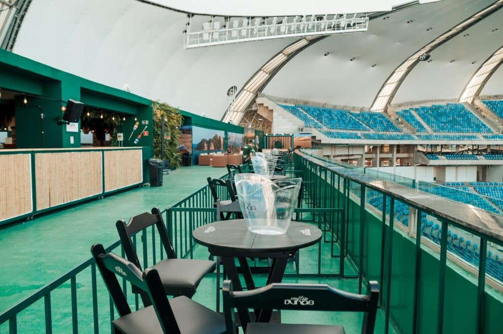 Camarote Rooftop Dunas terá serviços de open bar e open food no jogo América X Treze deste sábado (26)